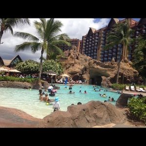 Meet your Posher, April joy